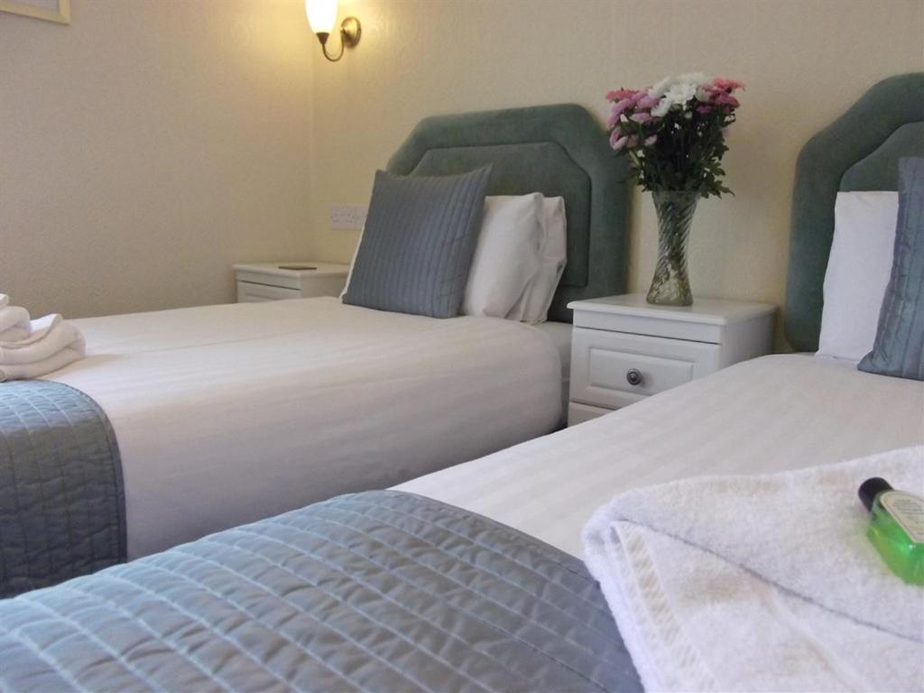 Holmlea Guest House Exclusively For Adults Уиндермир Экстерьер фото