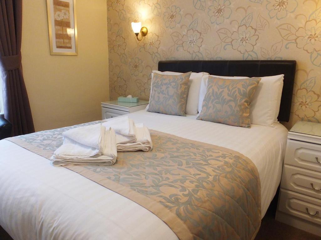 Holmlea Guest House Exclusively For Adults Уиндермир Экстерьер фото